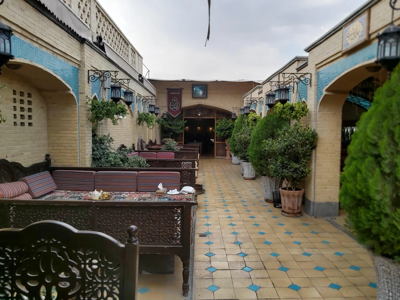 کافه رستوران بام گوهرشاد - تصویر 3