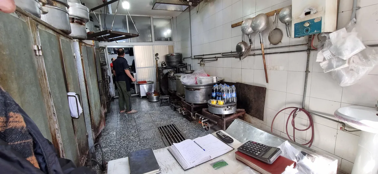 طباخی کاظمی