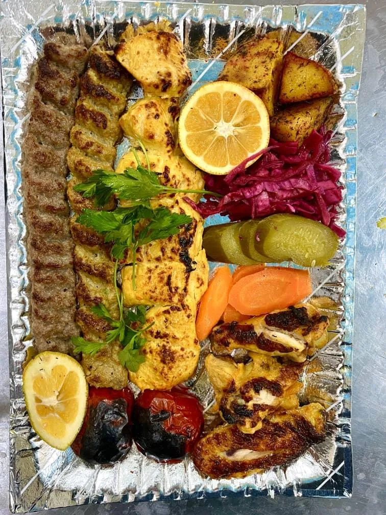 کافه رستوران من و تو - تصویر 2
