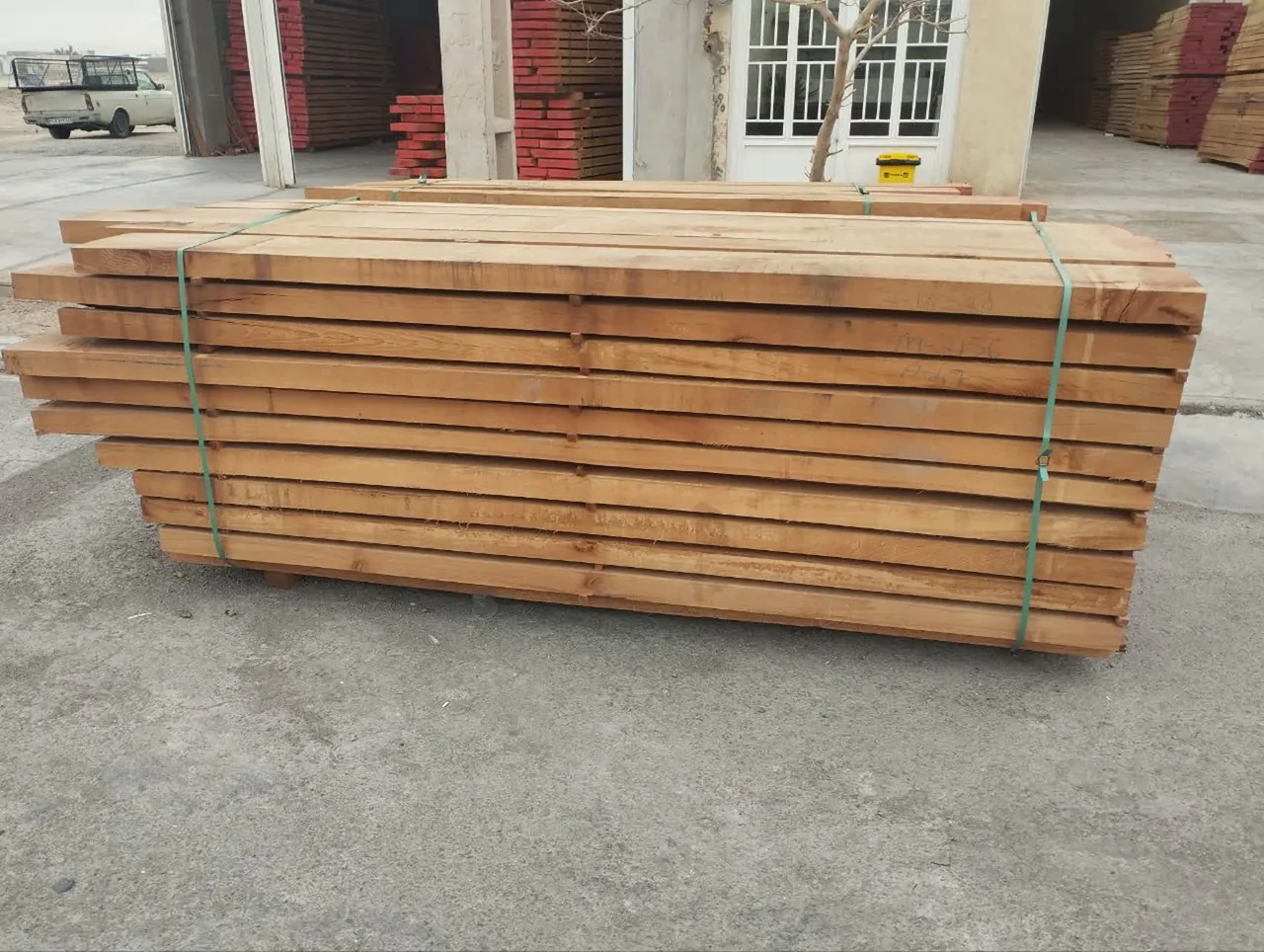 انبار چوب اسحاقی - تصویر 2