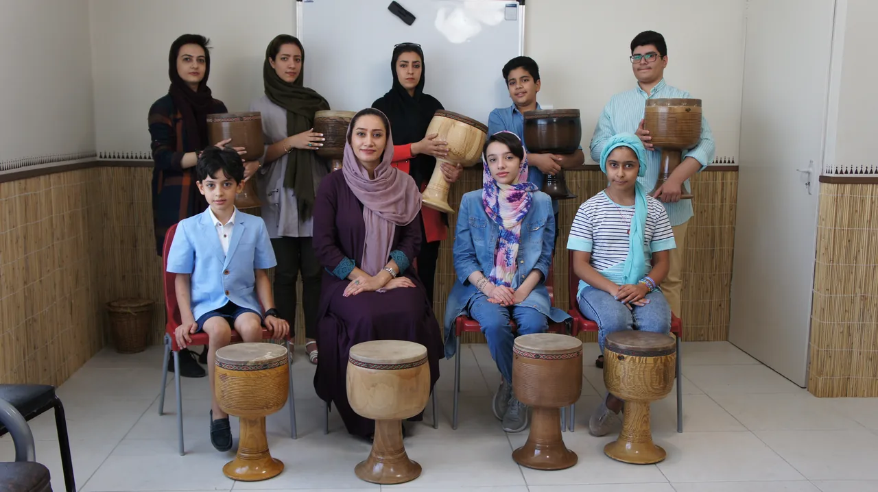 موسسه فرهنگی هنری آوای جاوید