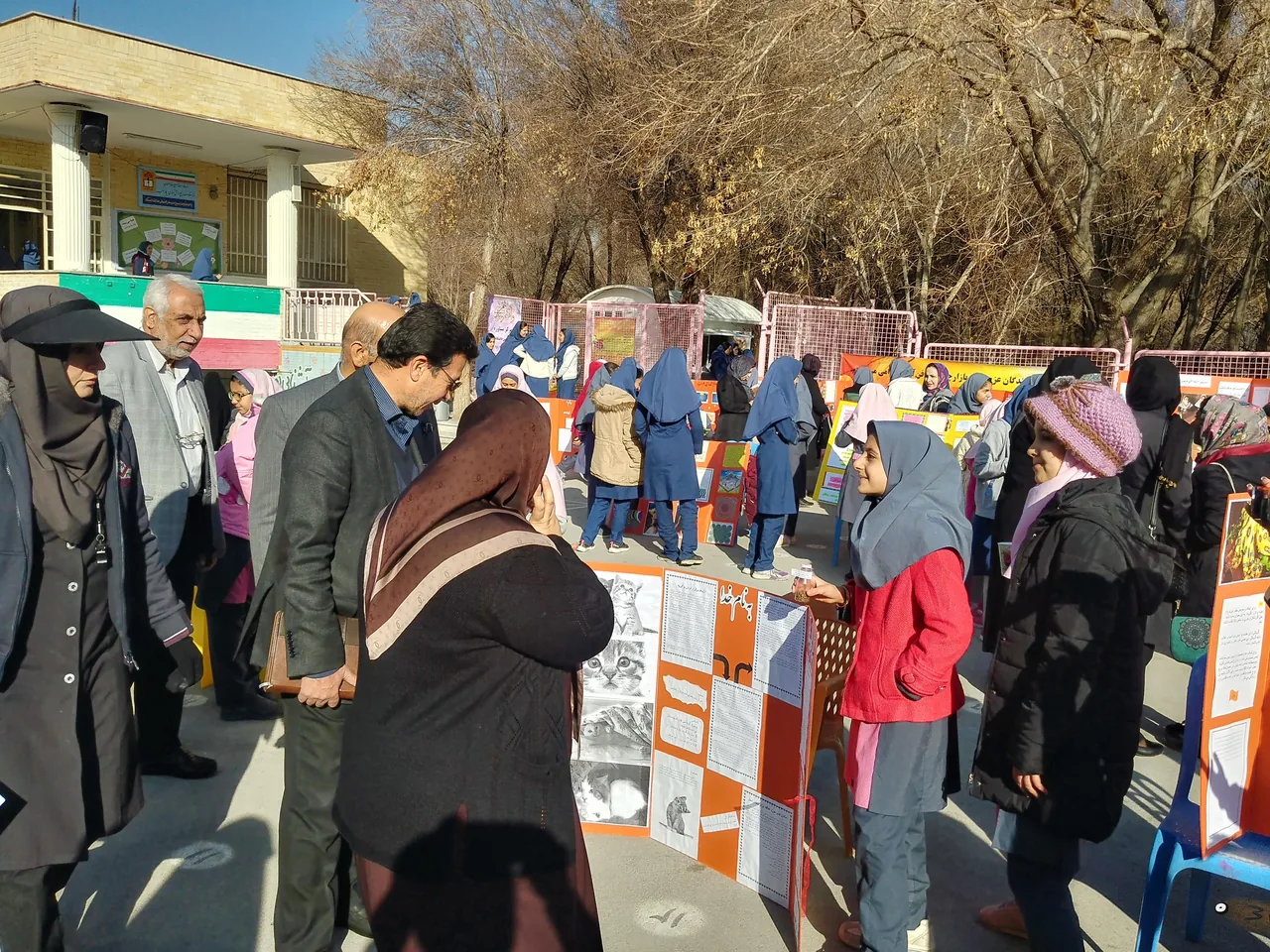 دبستان و راهنمایی دخترانه عدالت - تصویر 2