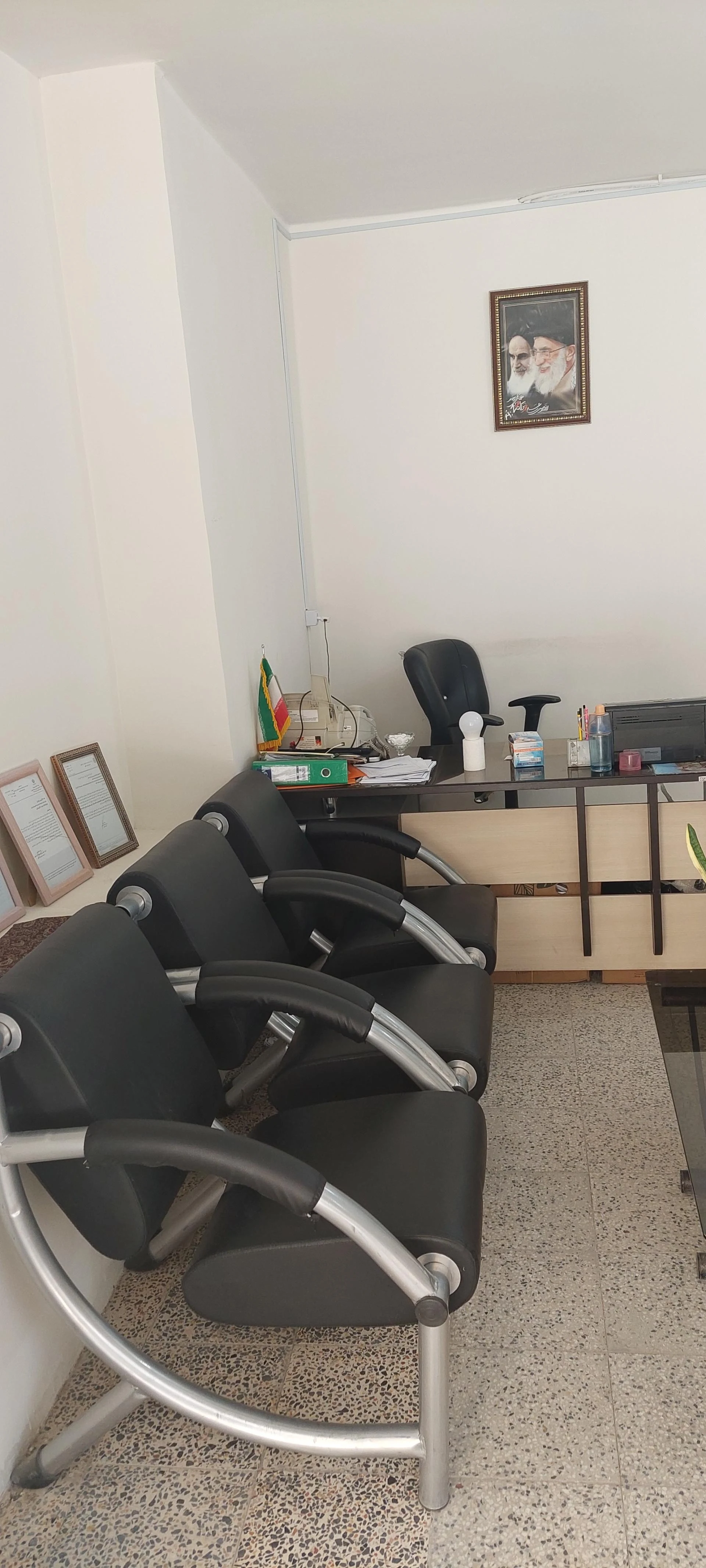 دبستان غیر دولتی دخترانه آوای تفکر - مدرسه در اصفهان