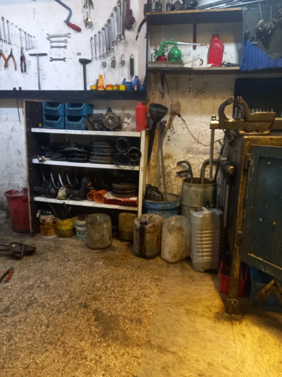 خدمات ترمزی و جلوبندی طاها - تصویر 2