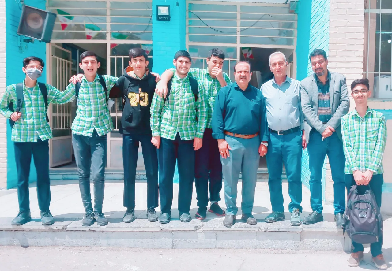 دبیرستان اندیشه - تصویر 3