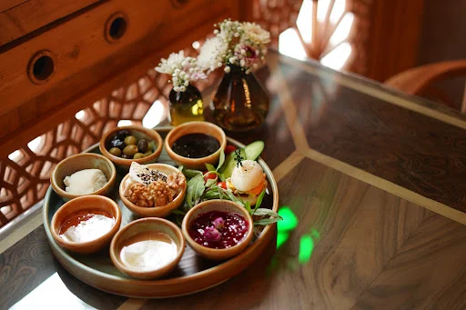 رستوران سنتی چاپاری