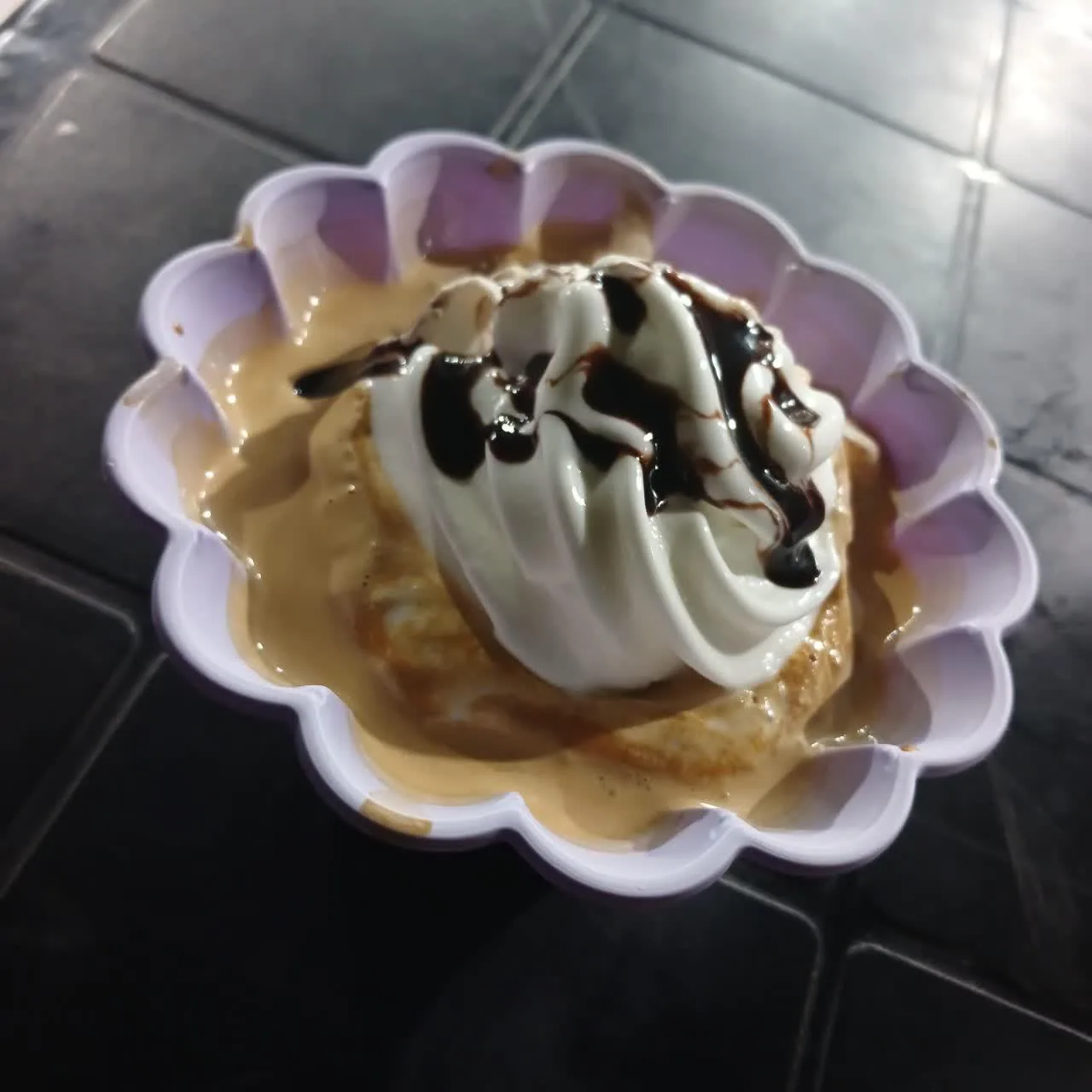 بستنی و قهوه فروشی - تصویر 4