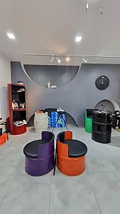 فروشگاه کفش اسپرت بارِل‌شو
