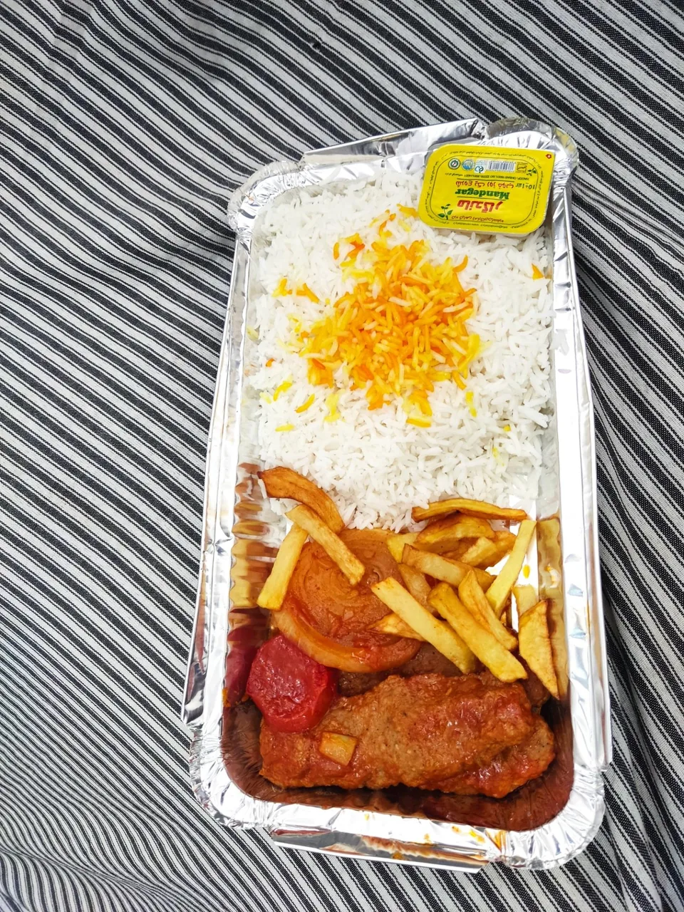 غذای بیرون بر دیگ دیگ - تصویر 5