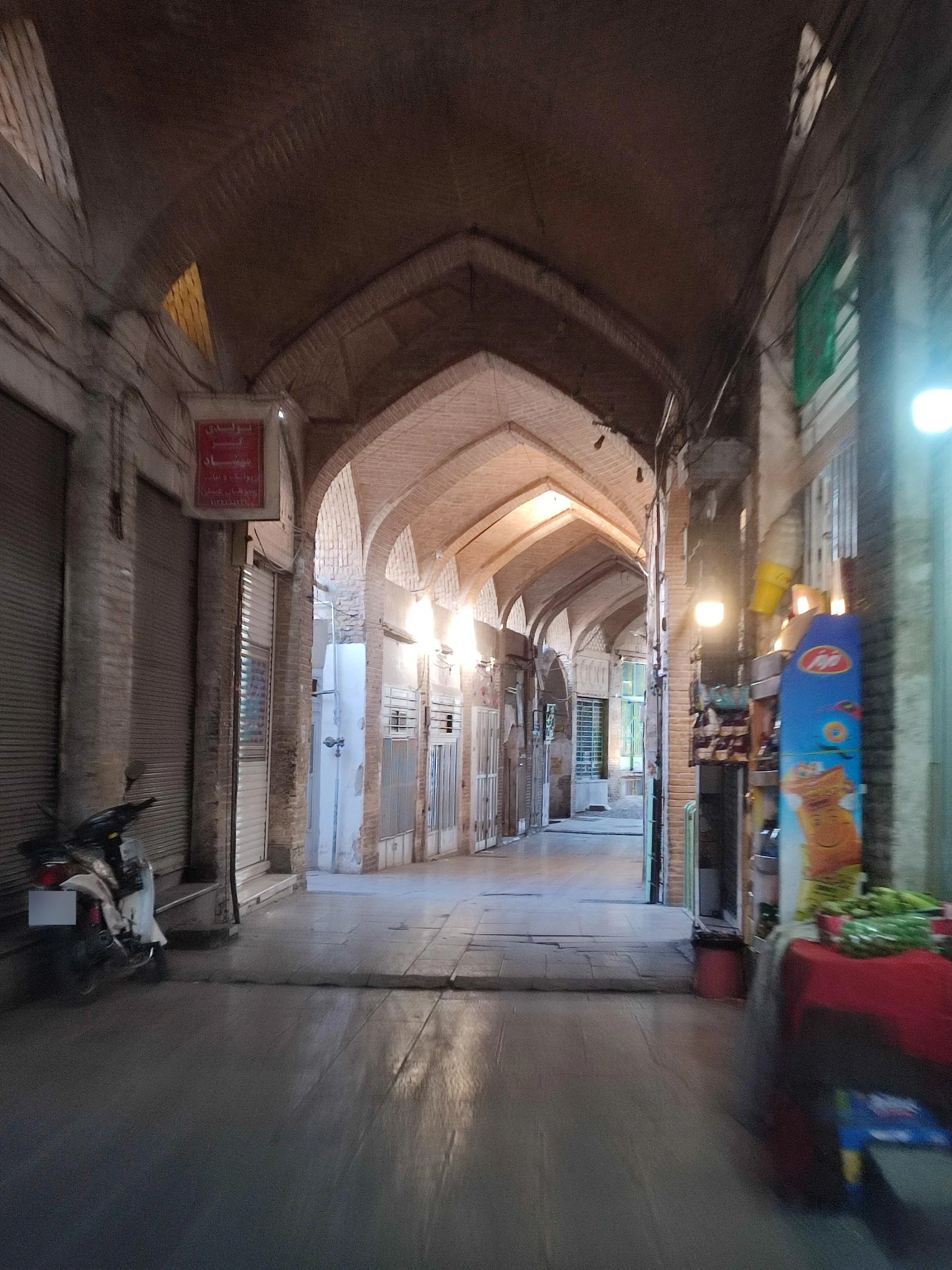 مجتمع تجاری زرنگار - تصویر 2