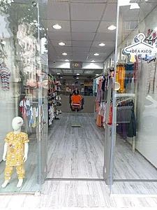 فروشگاه پوشاک بچگانه و اکسسوری ایده