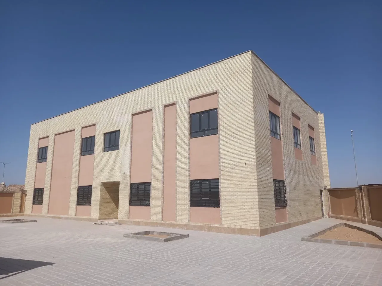 مرکز خدمات چند منظوره اکرم آباد