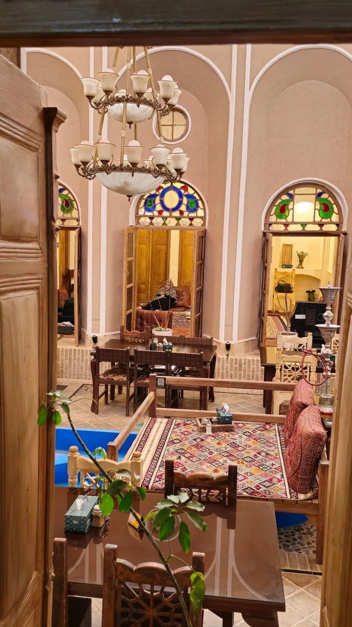 رستوران عمارت عقیق - تصویر 3