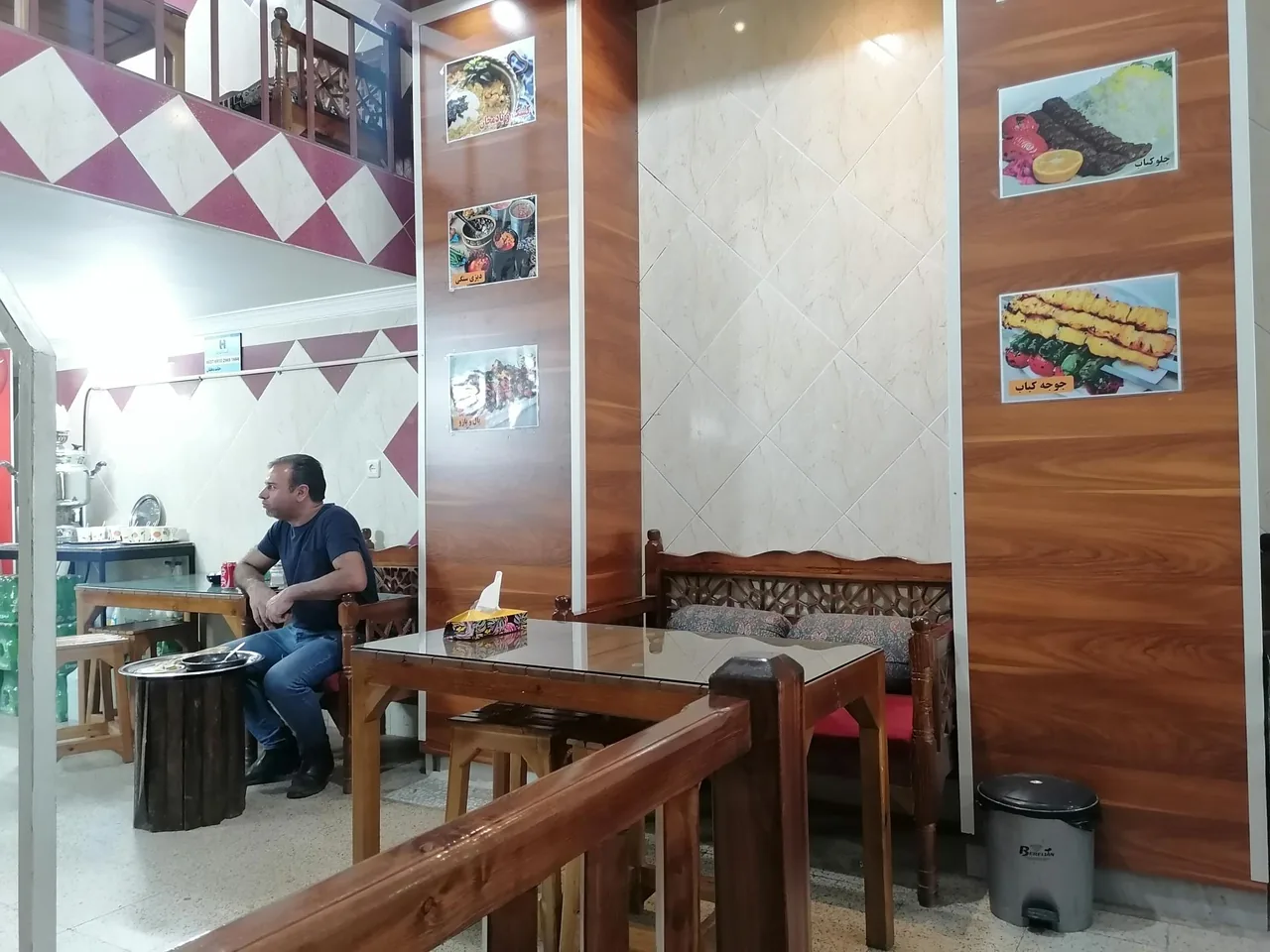 کبابی دهقان - تصویر 4
