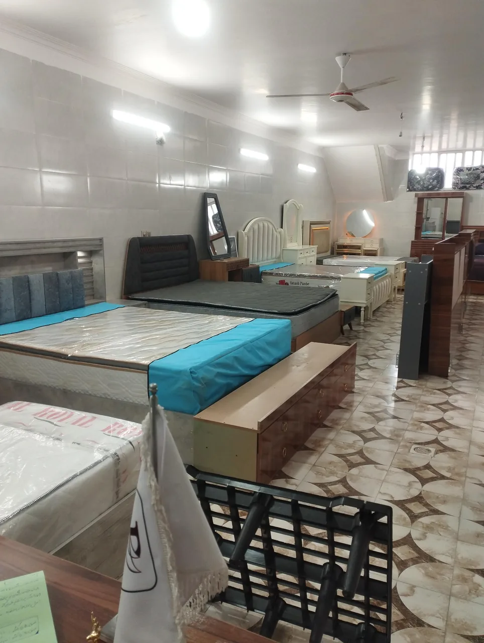 کالای خواب پردیس - تشک و کالای خواب در یزد