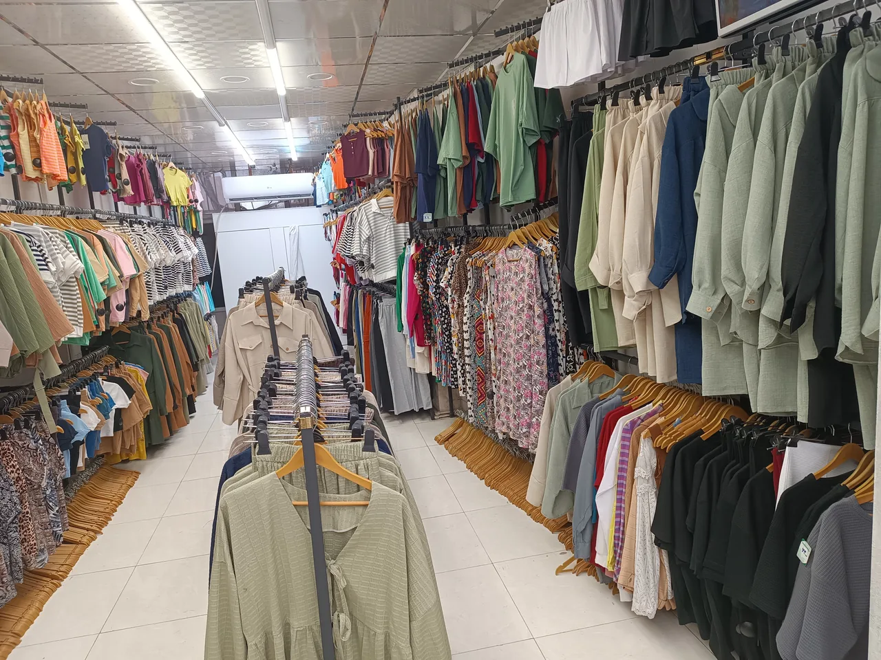 پوشاک راتا - تصویر 3