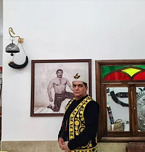زورخانه پهلوان رحیم نجارپور