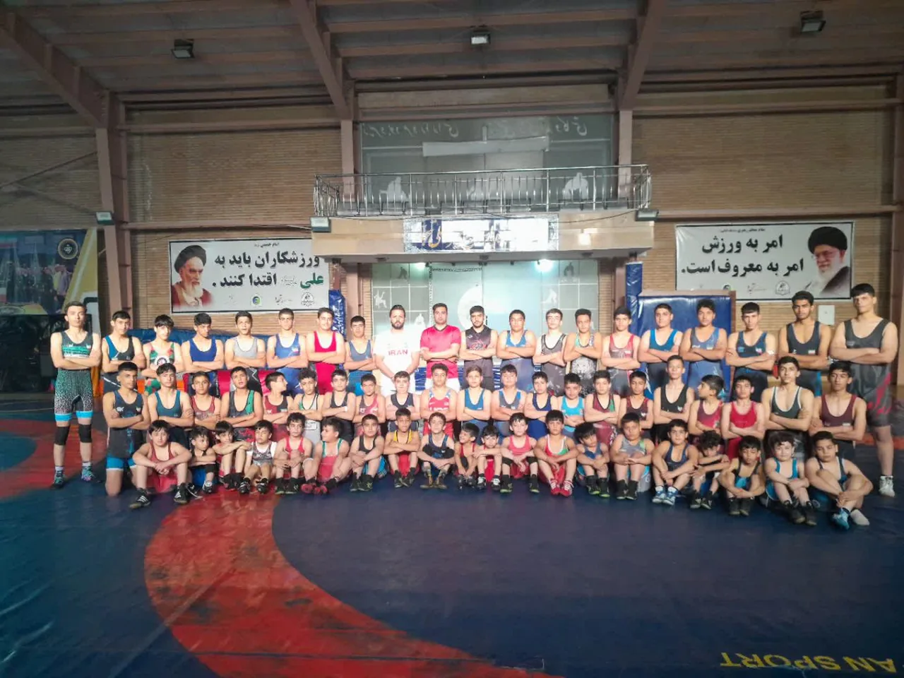 آکادمی کشتی آزاد آینده سازان - تصویر 2
