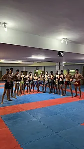 کیک بوکسینگ اصفهان(شاه نظری)