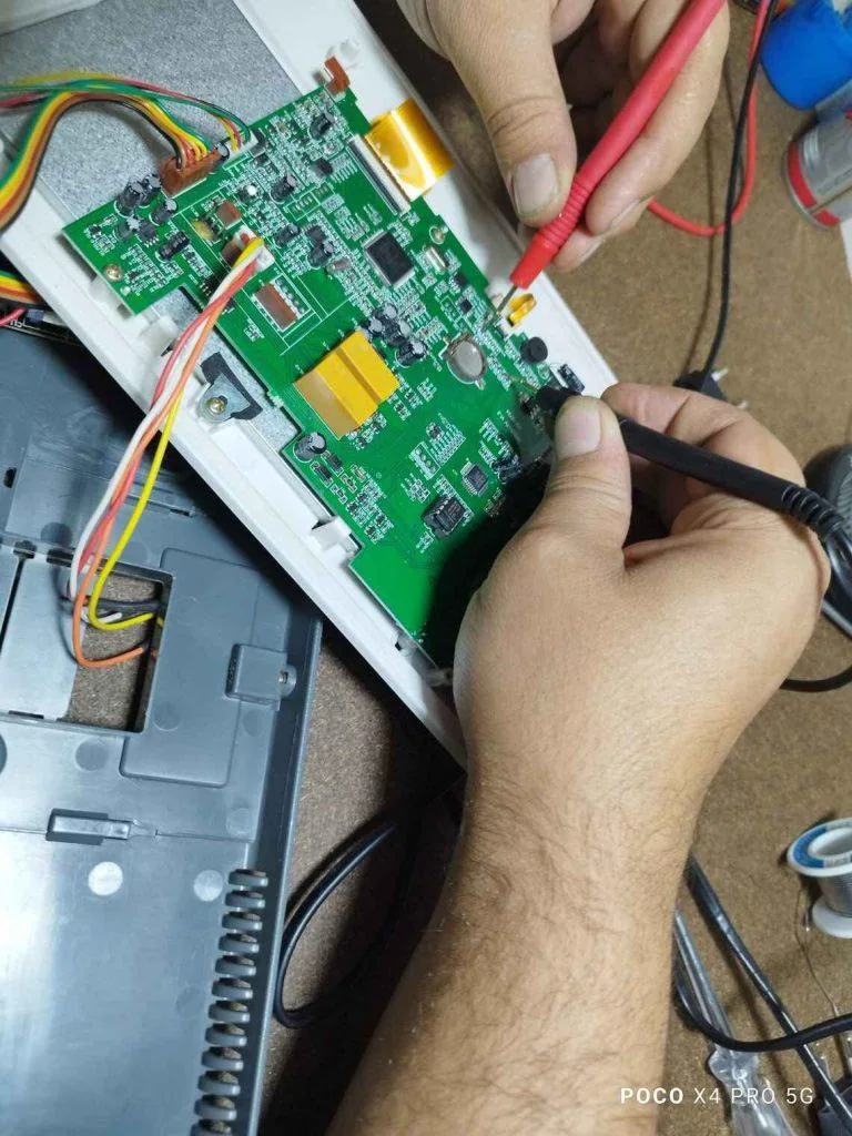 تعمیرات لوازم خانگی و الکترونیک رضا