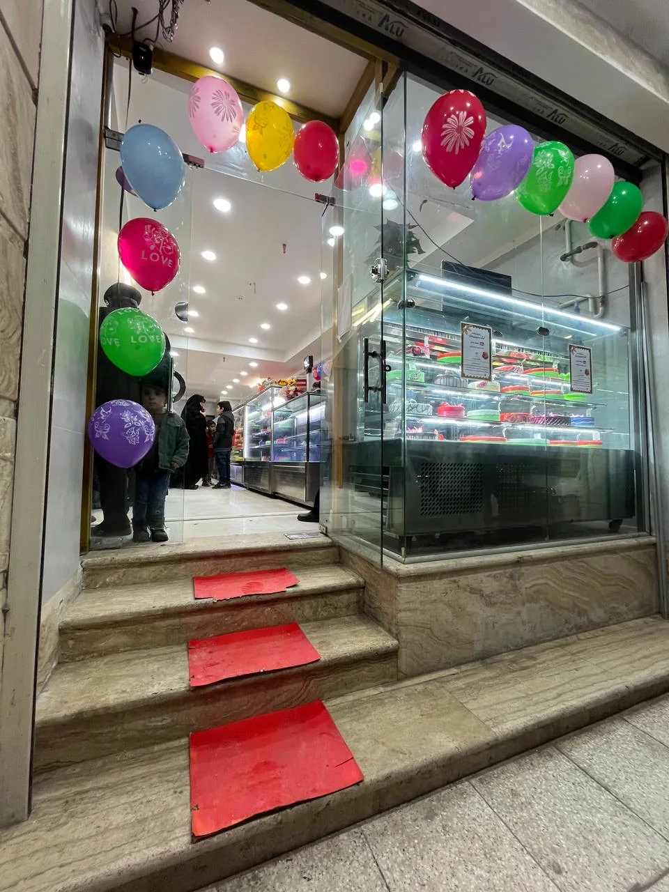 کیک و شیرینی ملل
