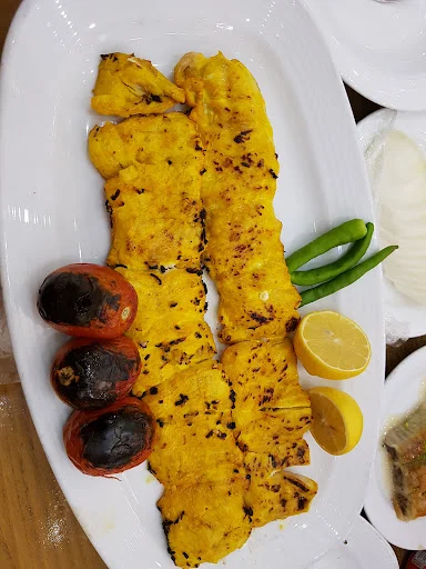 کبابی حاج علی رضا