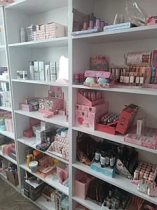 آرام بیوتی