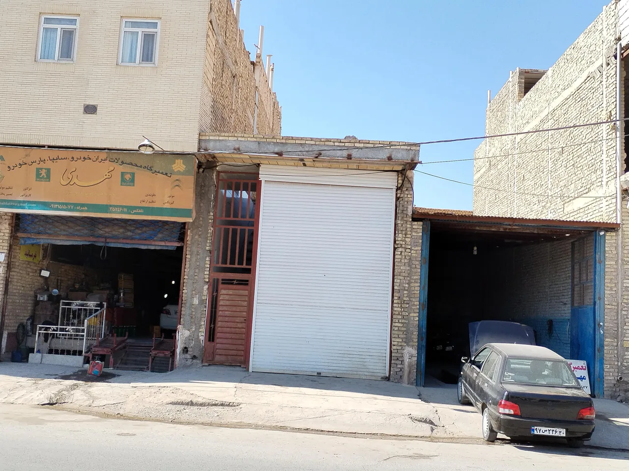 تعمیرگاه اتومبیل حاج مهدی فتاحی