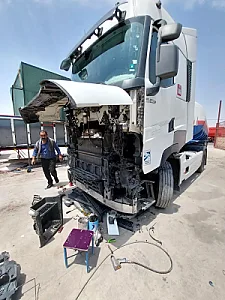 صافکاری ولوو پارسائیان