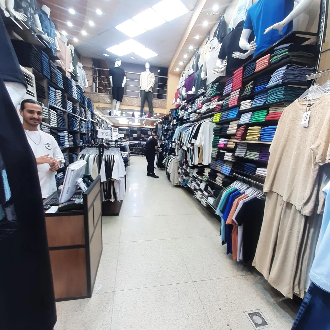 مرکز فروشگاه پوشاک GOL - تصویر 2