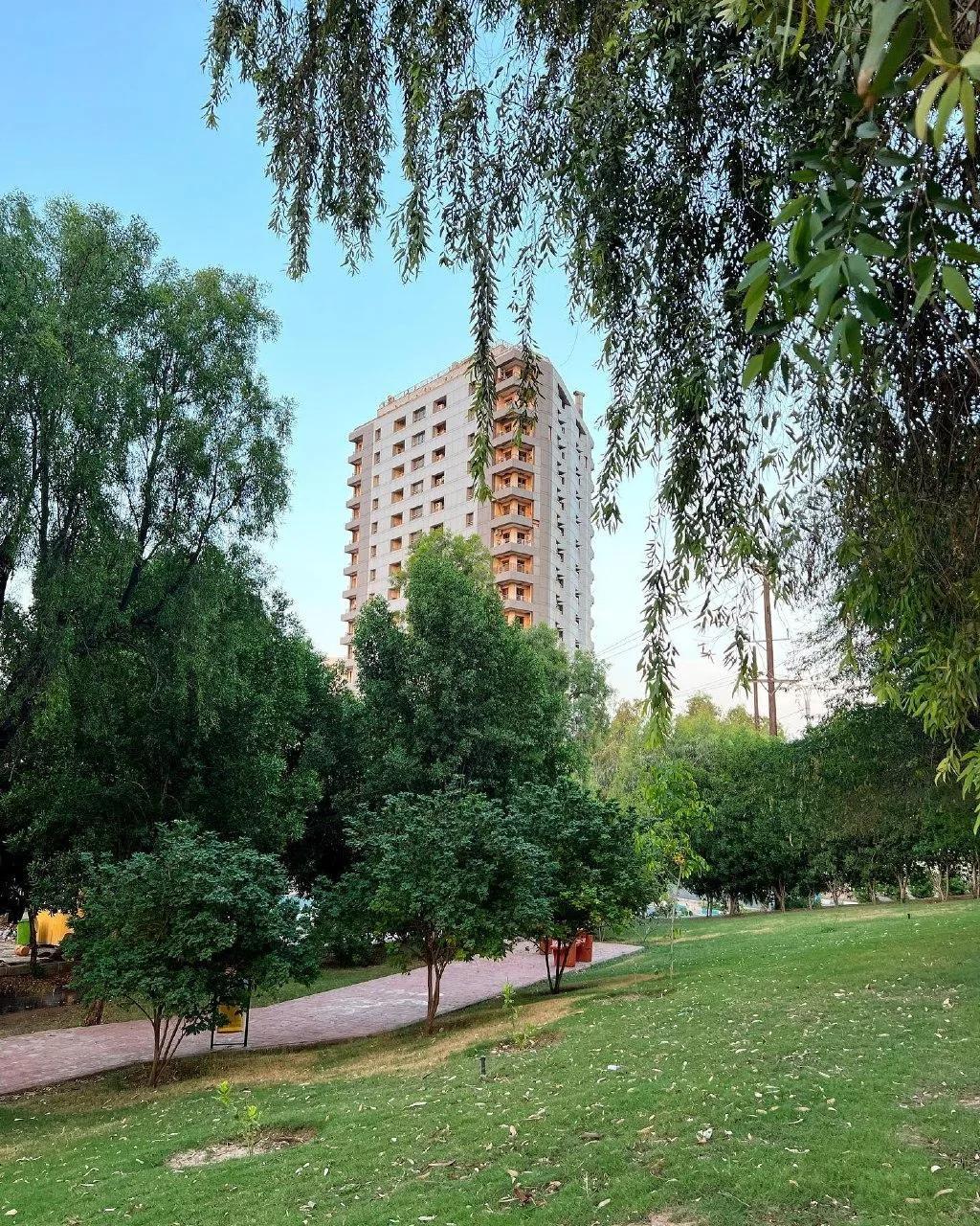 برج کوثر - تصویر 2