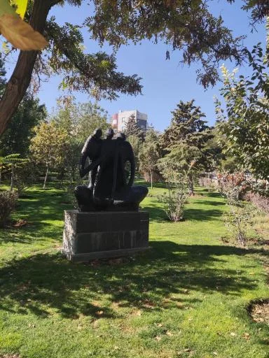 پارک پروین اعتصامی