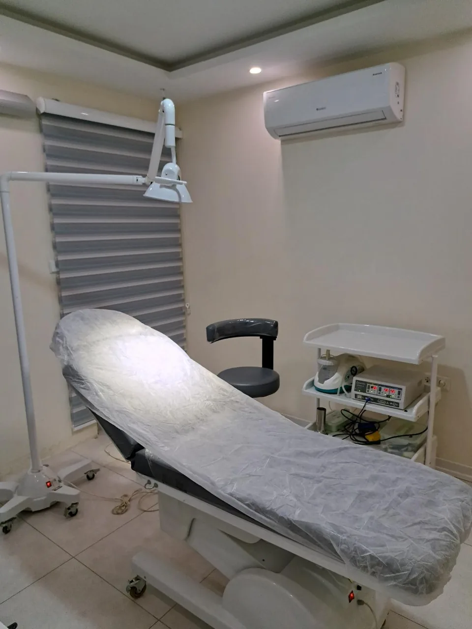 مطب جراحی و زیبایی دکتر سلیمی - تصویر 3