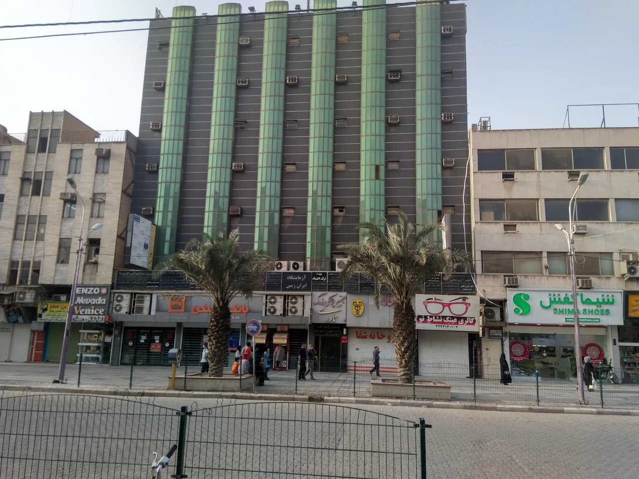 مجتمع پزشکی بزرگ نادری - تصویر 3