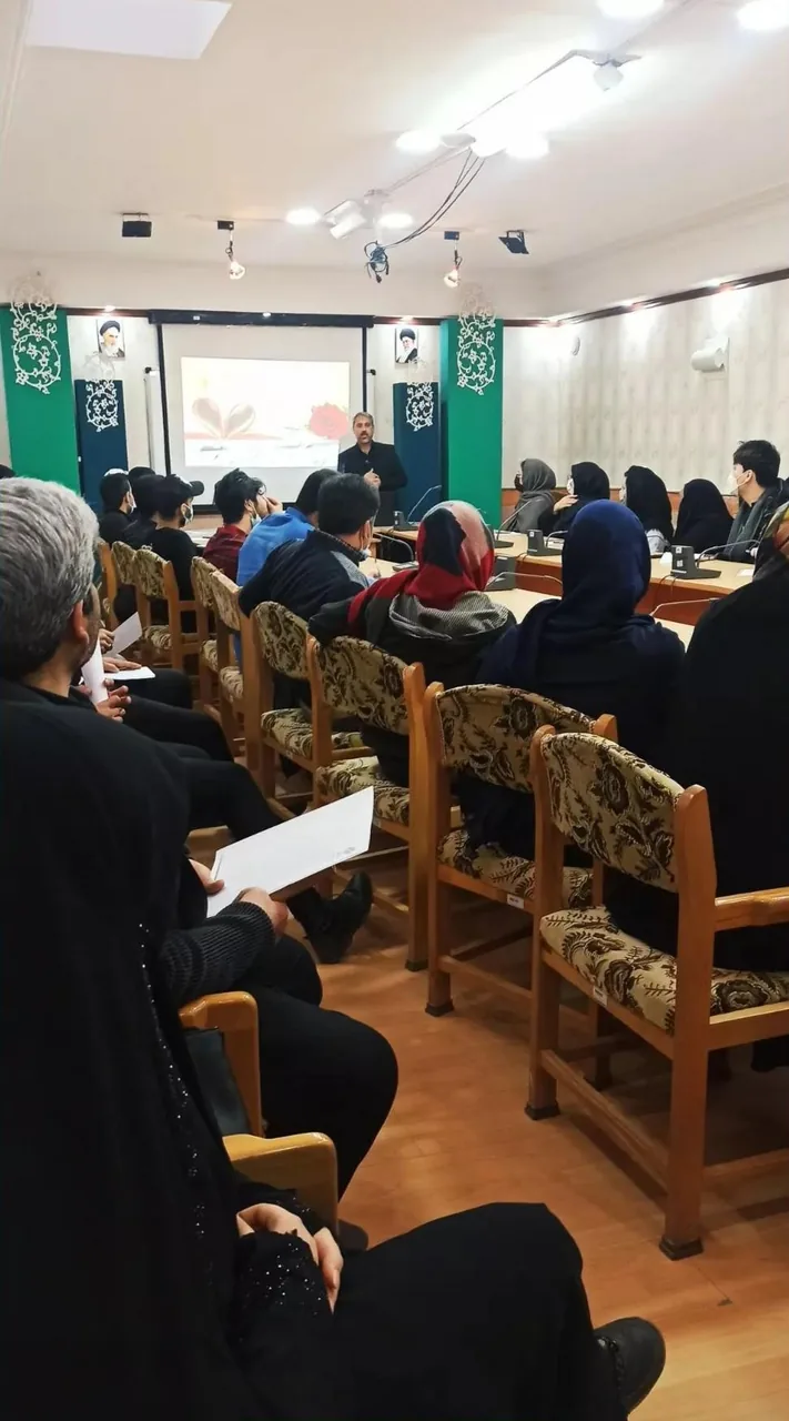 کلینیک روانشناسی زندگی به رنگ خدا