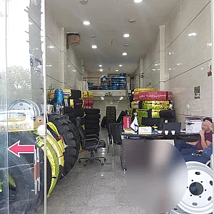 فروشگاه بزرگ دانگ فنگ کریمی