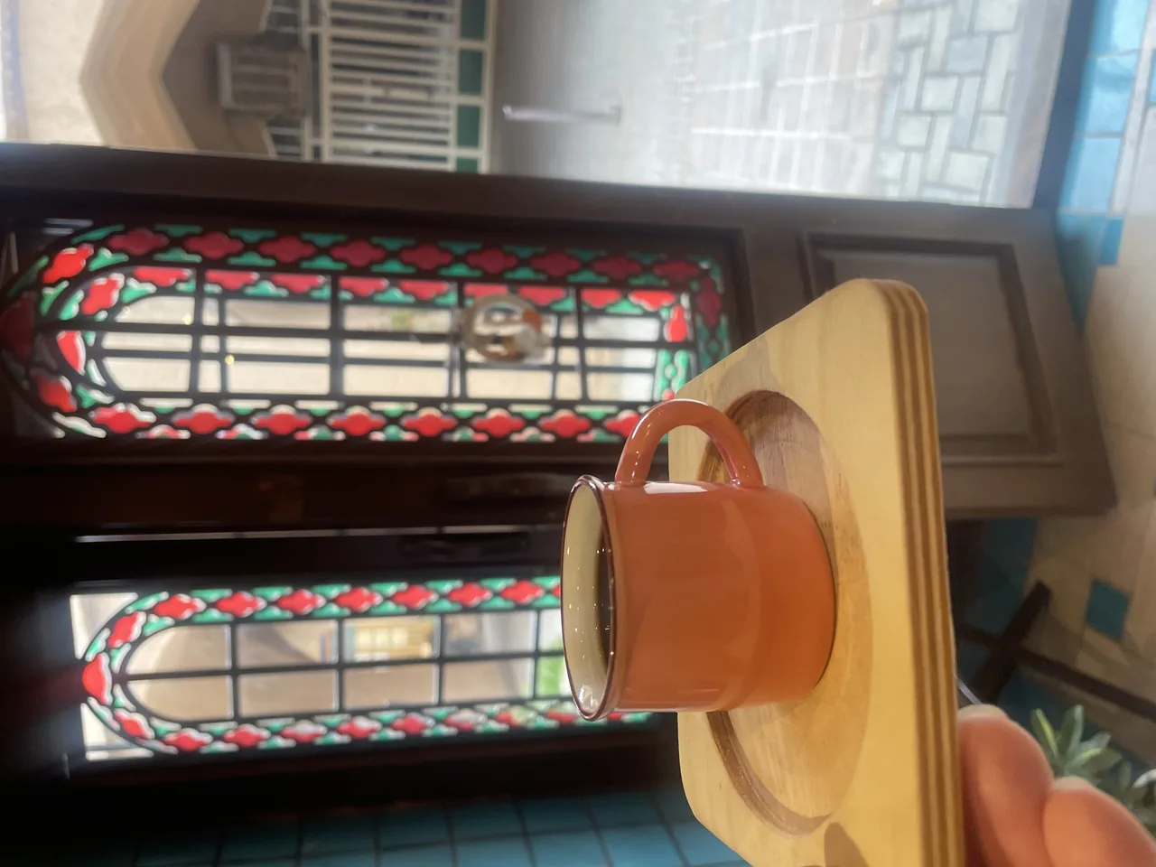 کافه صبحانه درباری - تصویر 5
