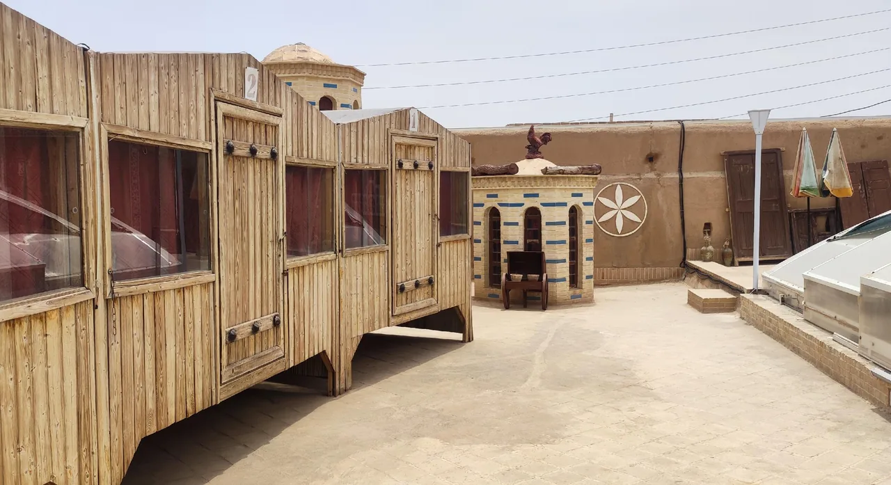 کافی شاپ و قلیان سرا رویای قدیم