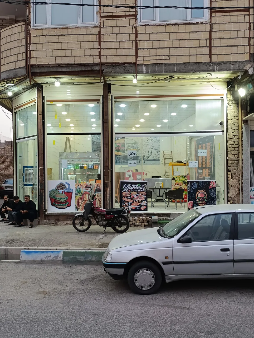 فست فود اتحاد - تصویر 2