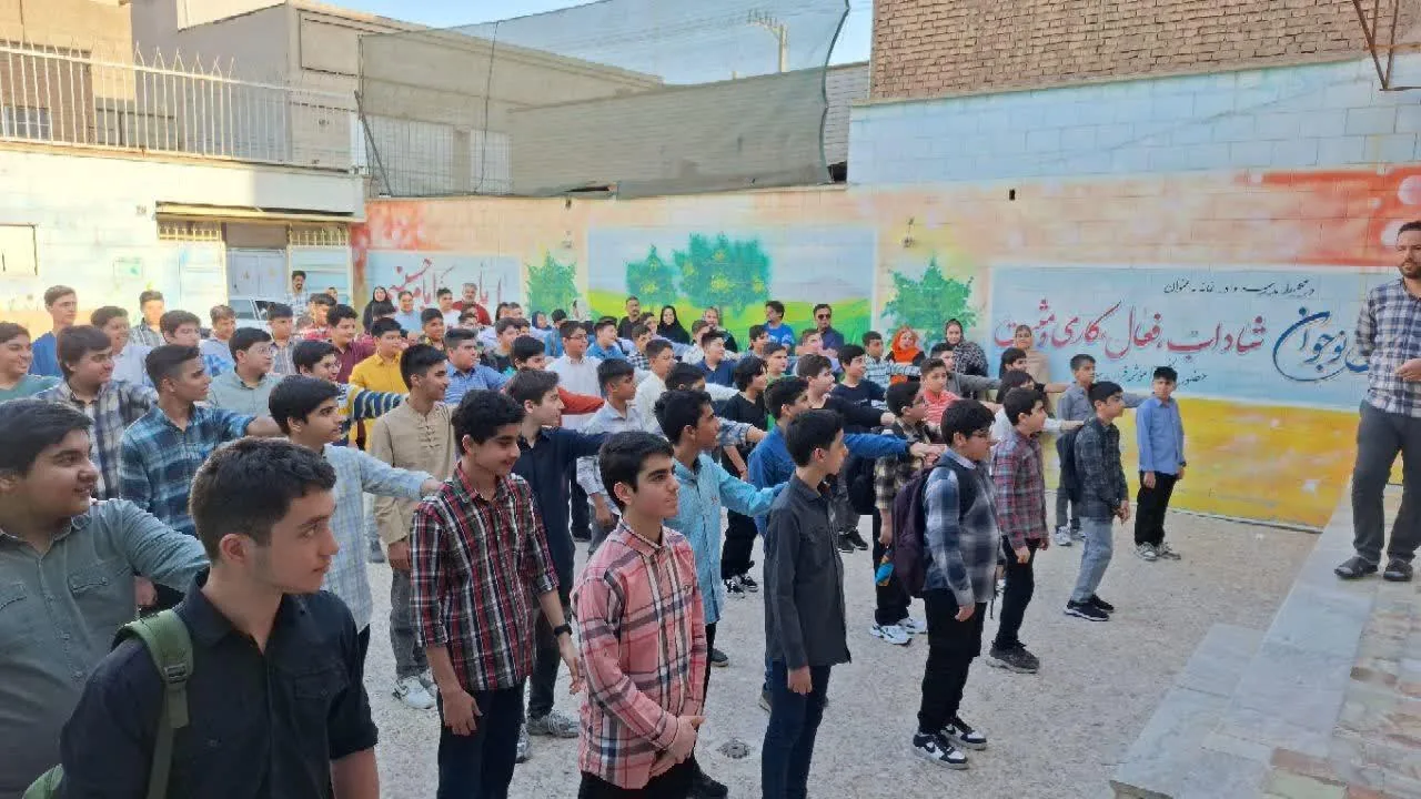 دبیرستان دوره اول سرای حکمت - تصویر 3