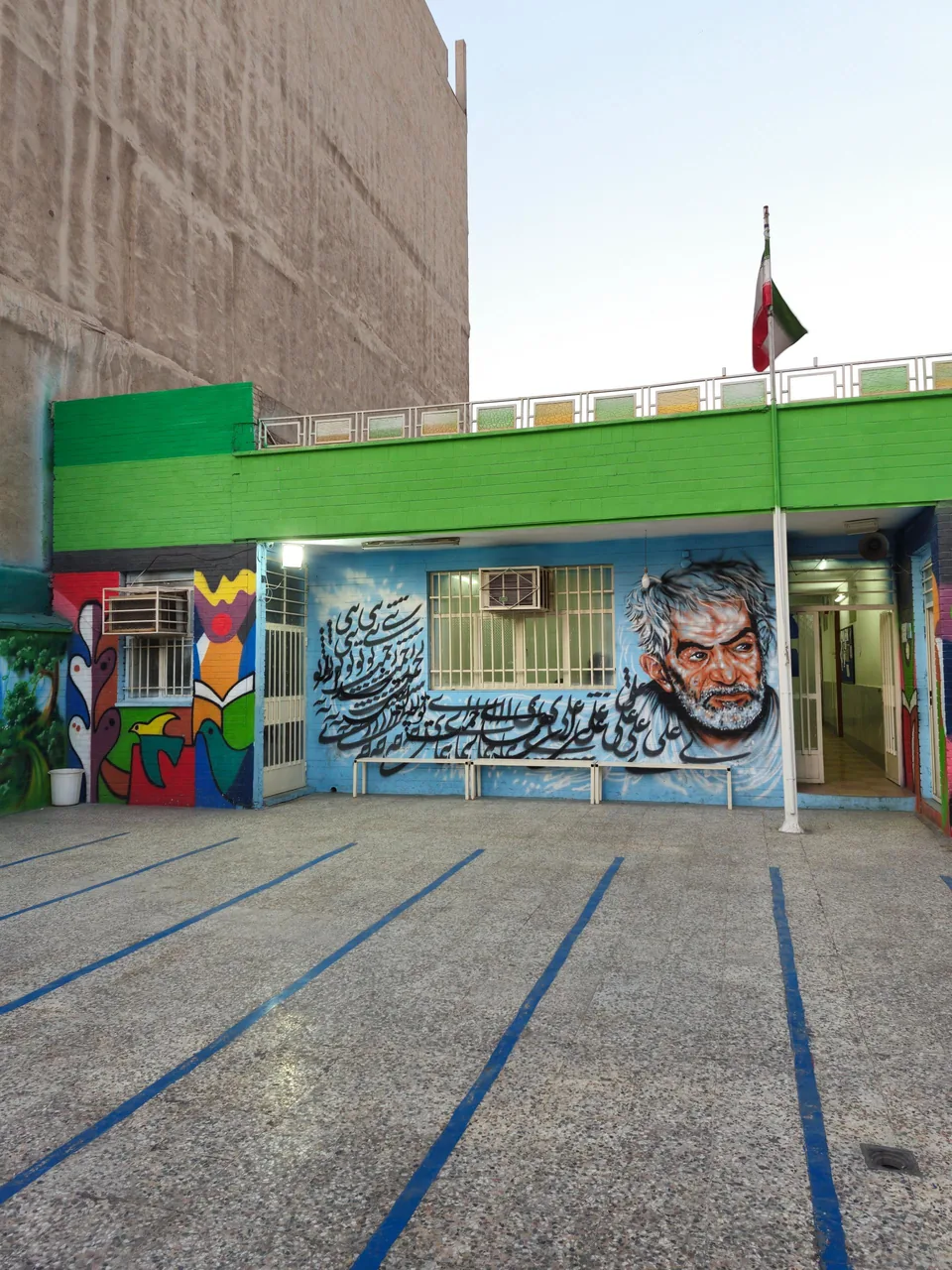 دبیرستان پسرانه استاد شهریار - تصویر 3