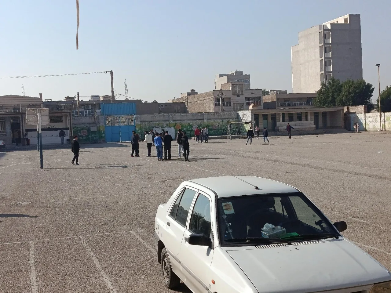 دبیرستان شاهد جهادگران - تصویر 2