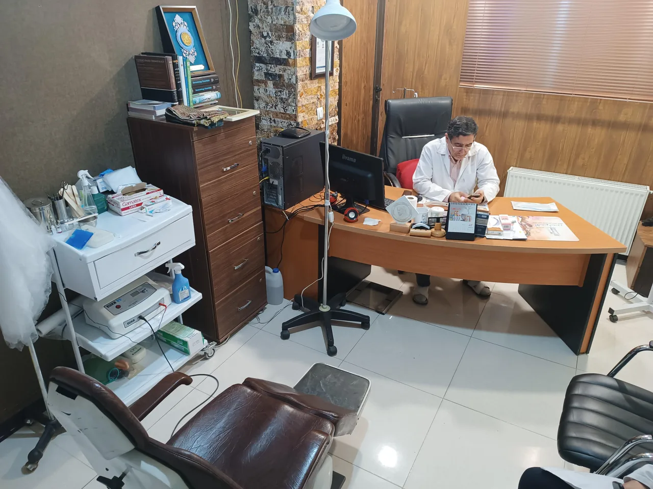 کلینیک پوست و مو دکتر سلیمان زاده - تصویر 6