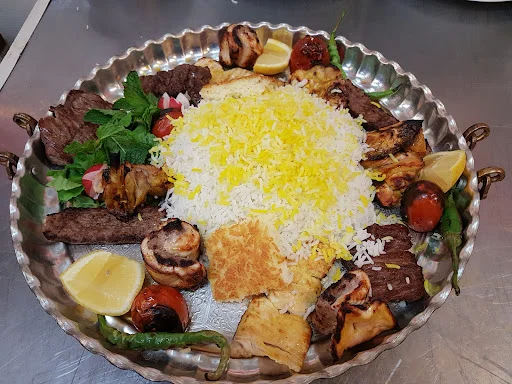 رستوران سنتی یاقوت