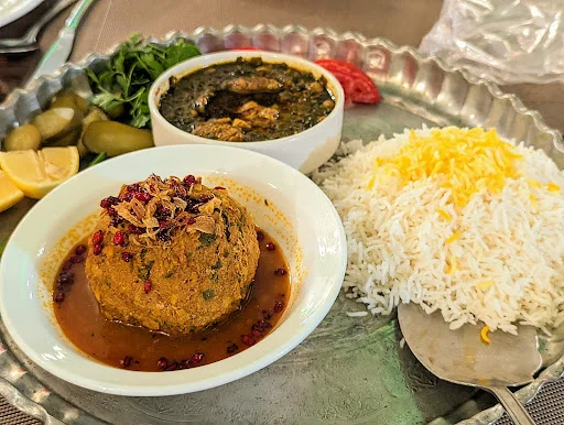 رستوران سنتی یاقوت