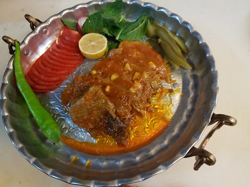 رستوران سنتی یاقوت