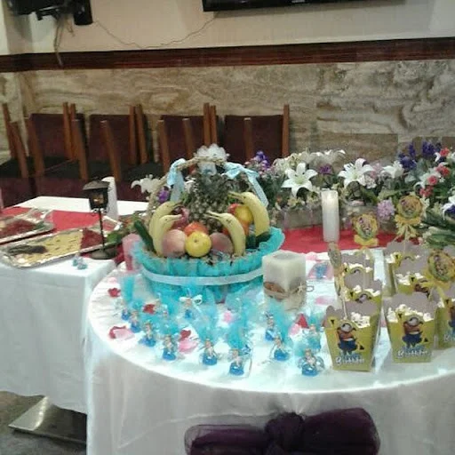 رستوران بین المللی ایپکیولو