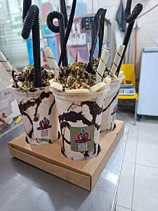 بستنی ایهن