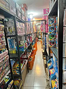 پخش عمده عروسک و اسباب بازی رستمی