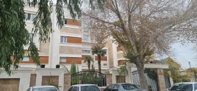 کلینیک ابن‌سینا دکتر سید محمود موسوی بیوکی
